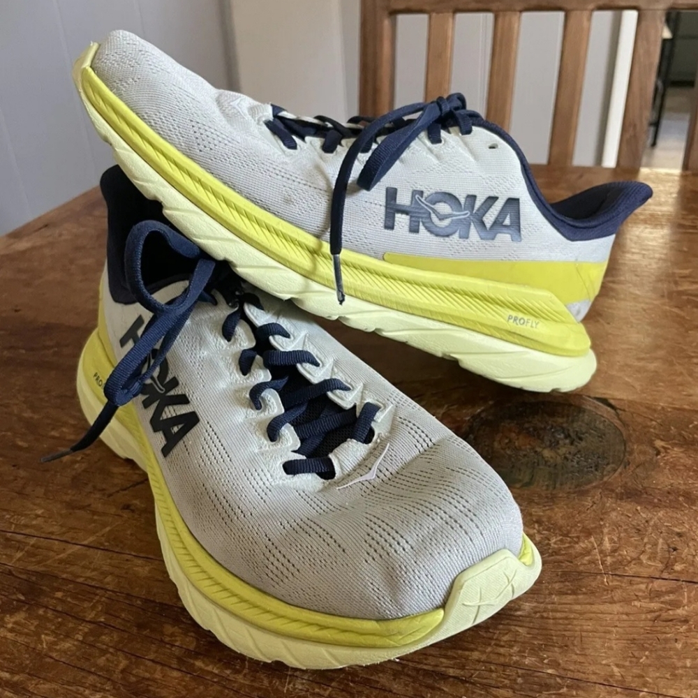 Hoka Mach 4 Running Shoes 9.5
